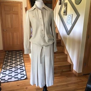 2pc Vintage Kimberly wool skirt suit cream color